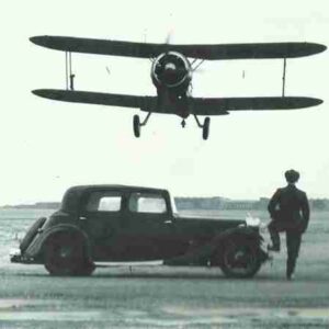 Gloster Gladiator launching