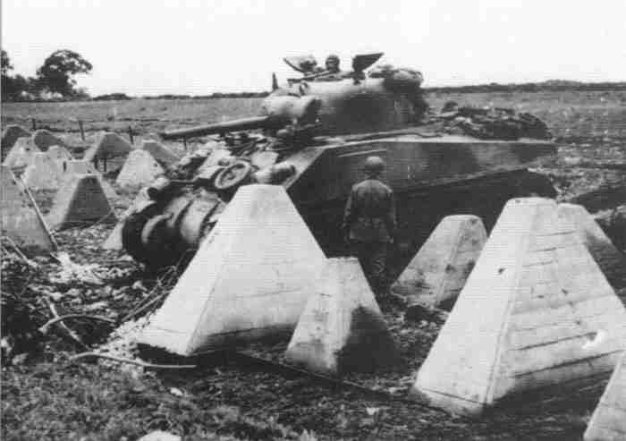 Sherman tank pass Siegfried Line at Aachen
