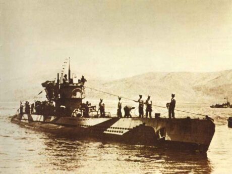 U-565 from the submarine class Type 7C TypVIIC U565 px800