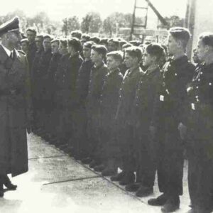 Himmler with apprentices