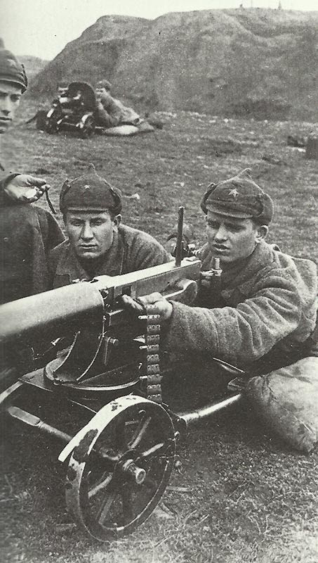 Russian machine-gun team training on the M1910 Maxim