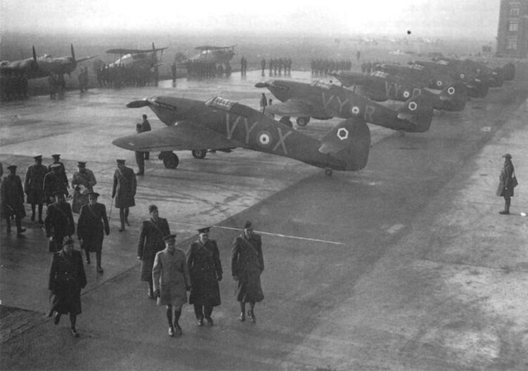 1939 Dec 06 King visits RAF France