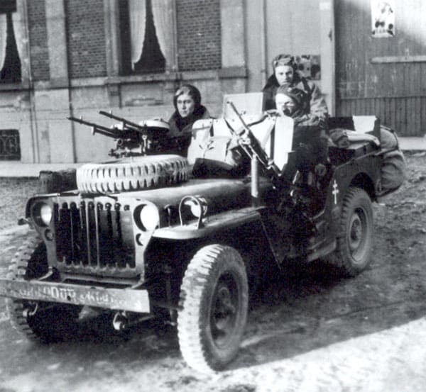 French SAS jeep