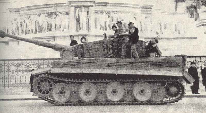 A PzKpfw VI Ausf. E in Rome, 1944.