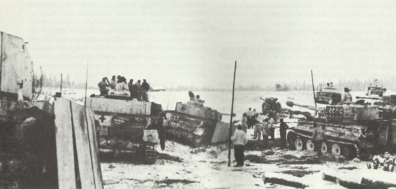 German tanks during the heavy retreat fightings in the area of Czestochowa