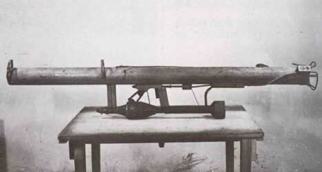 Panzerschreck with bomb px800