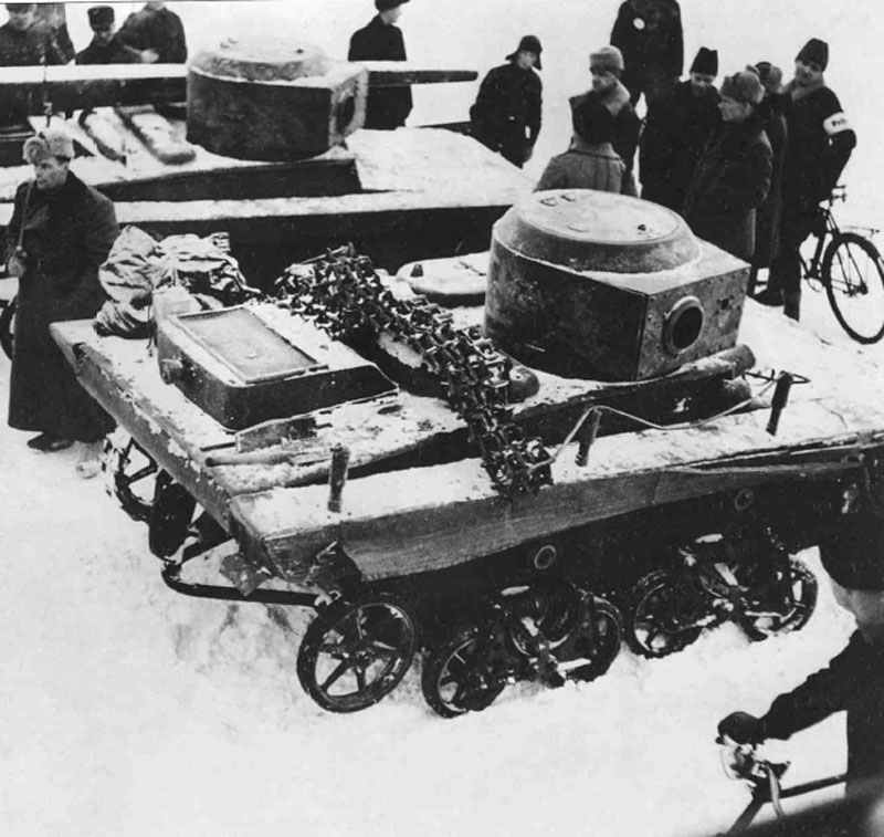 captured Russian T-37 light tanks