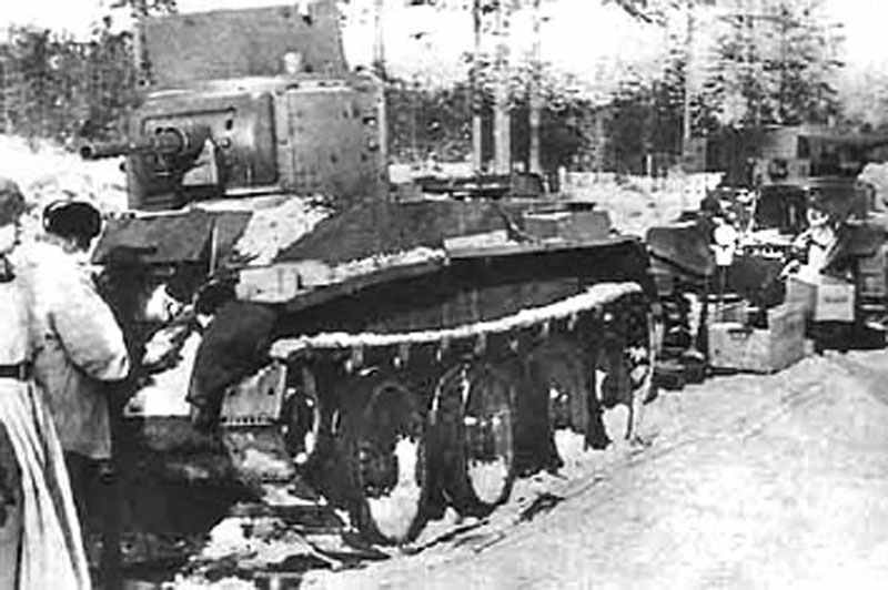 BT-5 tank column