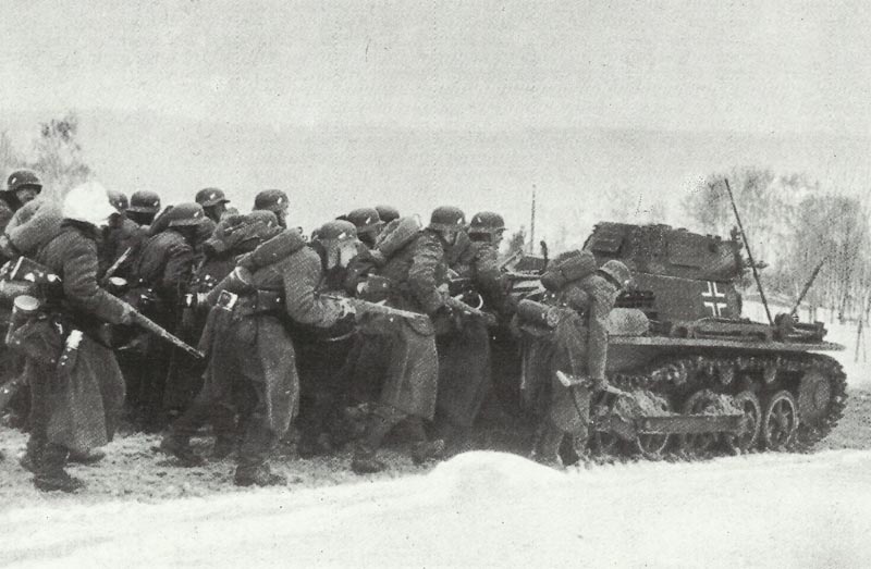 Under the cover of a Panzer I