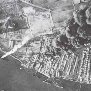 Fires after air raid on fuel depots and tankers on the river Thames