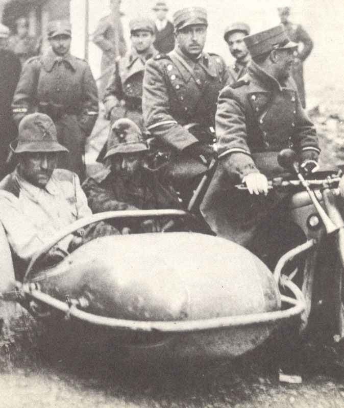 Italian Invasion of Greece 1940 11 Captured Italian officers in Greece