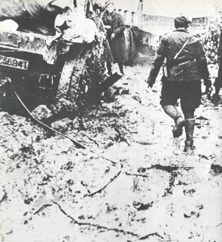 Italian Invasion of Greece 1940 6 Greek soldiers in the autumn rain and deep mud