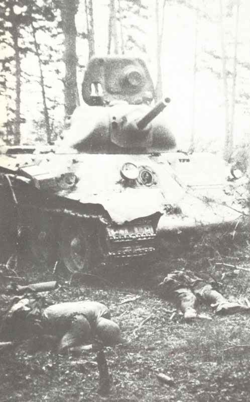 destroyed T-34 Model 1940