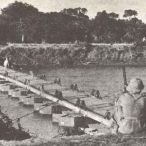 South African troops crossing the river Juba