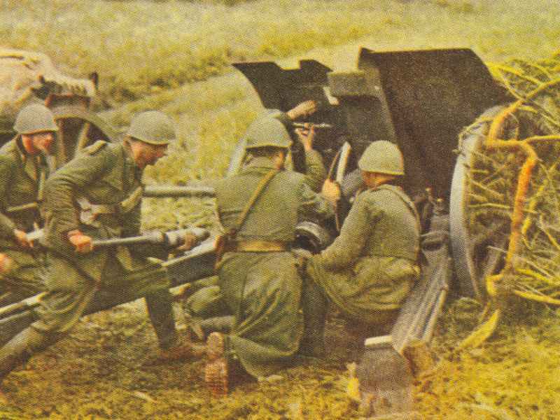 Italian artillery in action