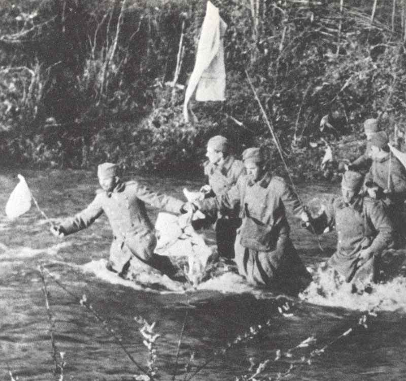 Surrender of Yugoslav soldiers.