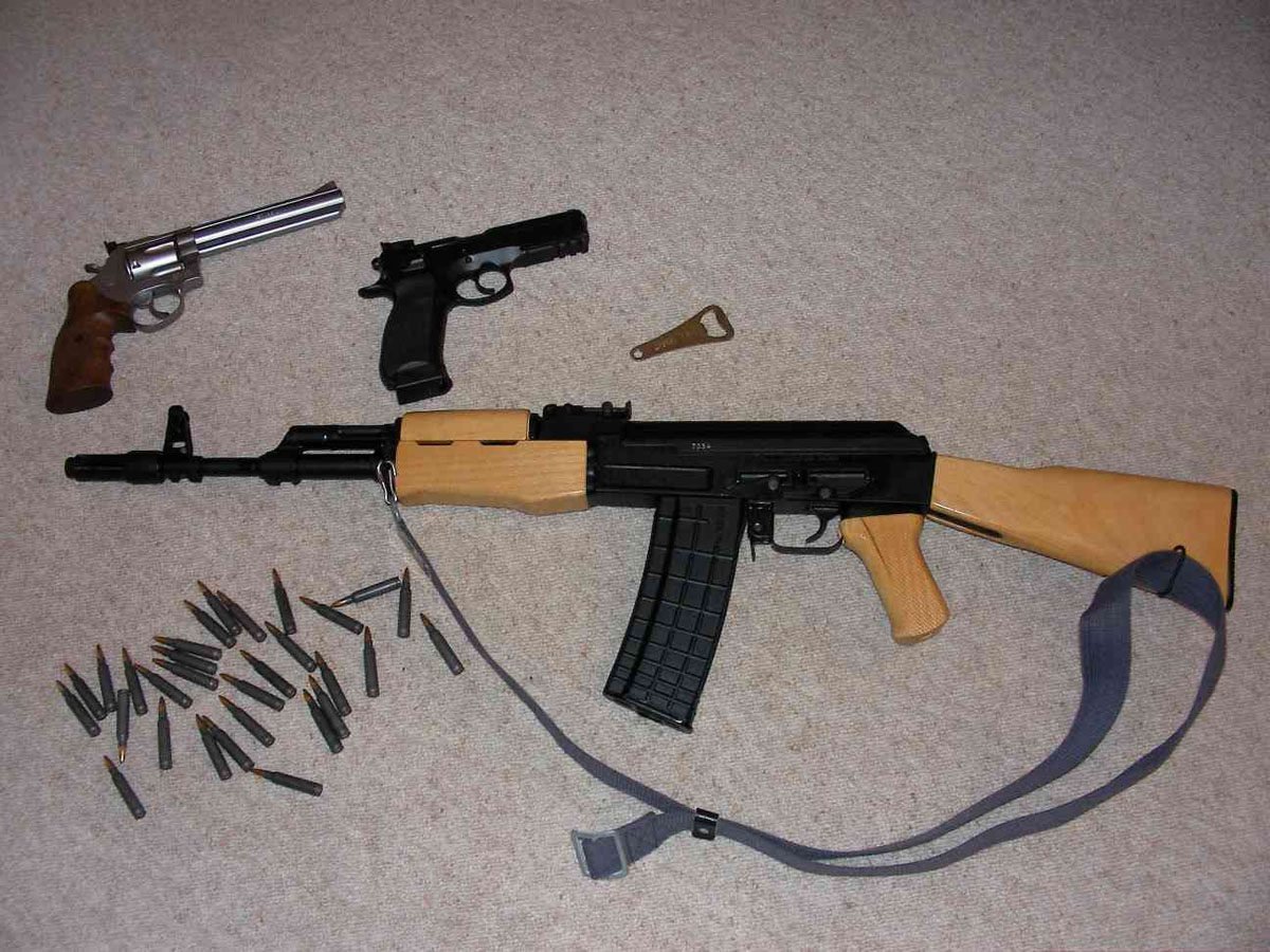 Kalashnikov AKM