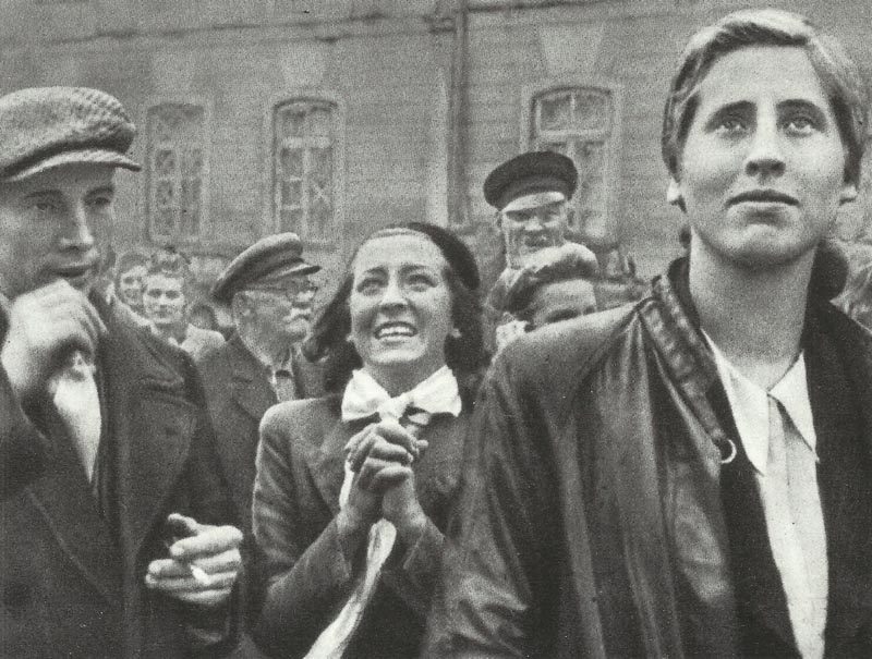 Diary July 18, 1941 10 Jubilant the population welcomed the German invasion