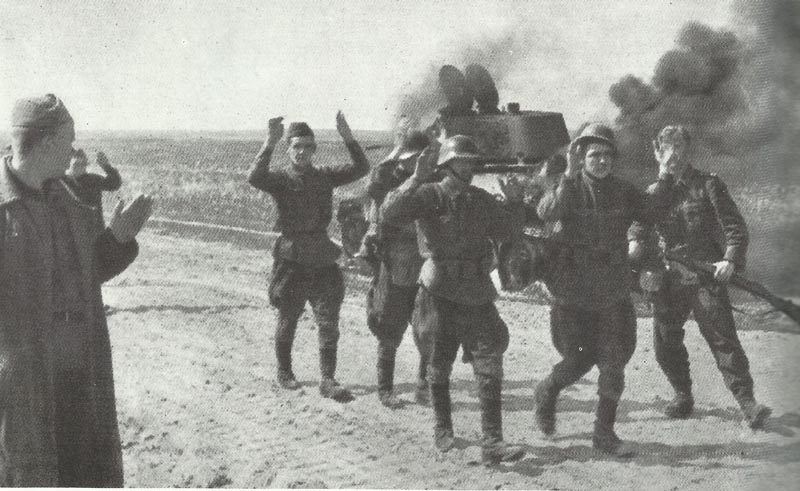 Diary August 4, 1941 26 crew of a knocked-out Russian T-34 tank surrenders