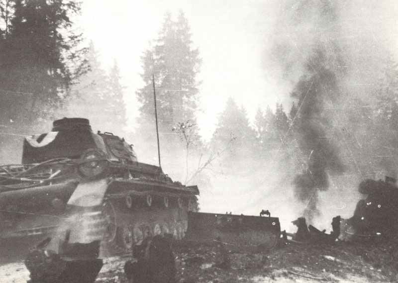 Diary October 7, 1941 4 German tank spearheads are closing the Vyazma pocket