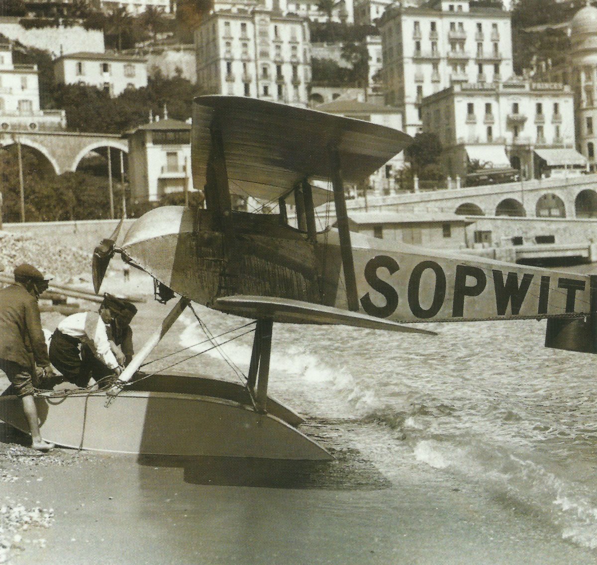 Diary October 17, 1916 10 British Sopwith Tabloid floatplane