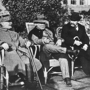 Lloyd George (center) with Marshal Foch and Aristide Briand