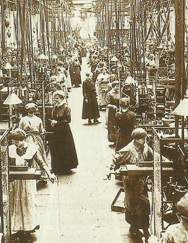 Diary February 6, 1917 32 Women at work in a German arms factory.