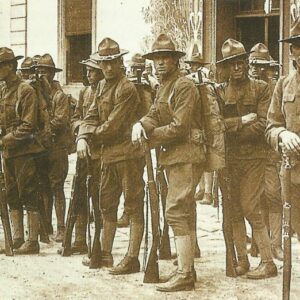 group of American soldiers on their arrival in France