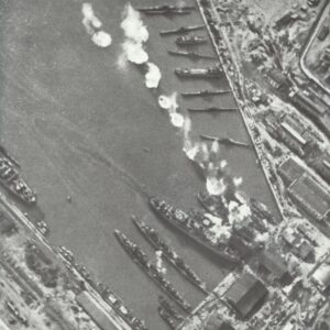 Air strike of German aircraft on a Russian Black Sea port