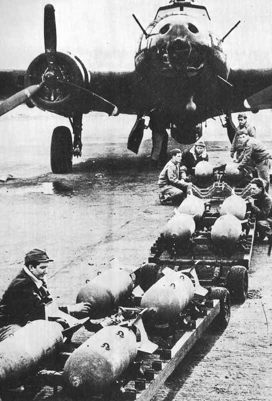Diary August 17, 1942 38 B-17 for the first US bombing raid
