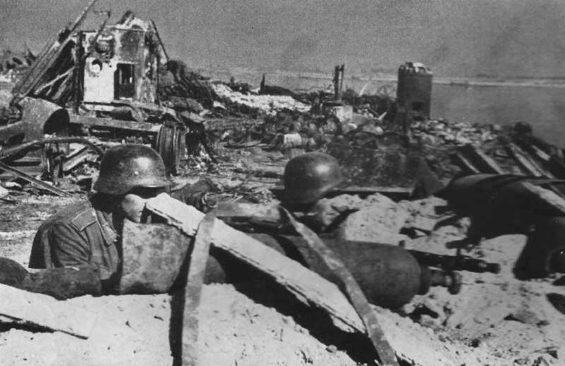Diary August 26, 1942 2 most advanced German position at the river Volga