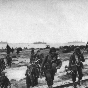 US infantry is landing at Oran.