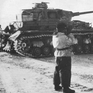 Panzer IV G waiting on a road for the advancing Russians