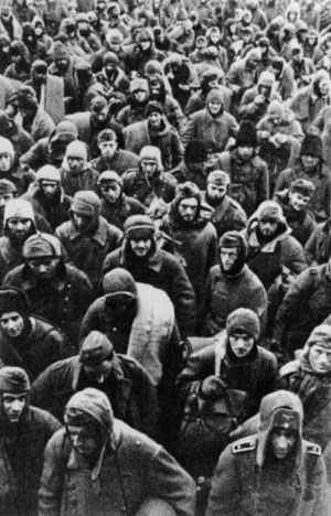 Diary February 2, 1943 30 PoWs of the German 6th Army after the surrendering at Stalingrad.