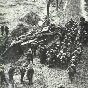 British soldiers gather at a plug-in tank.