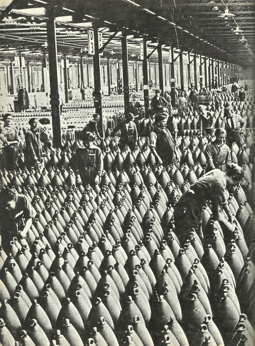 Diary April 25, 1918 2 Women as workers in a British munitions factory
