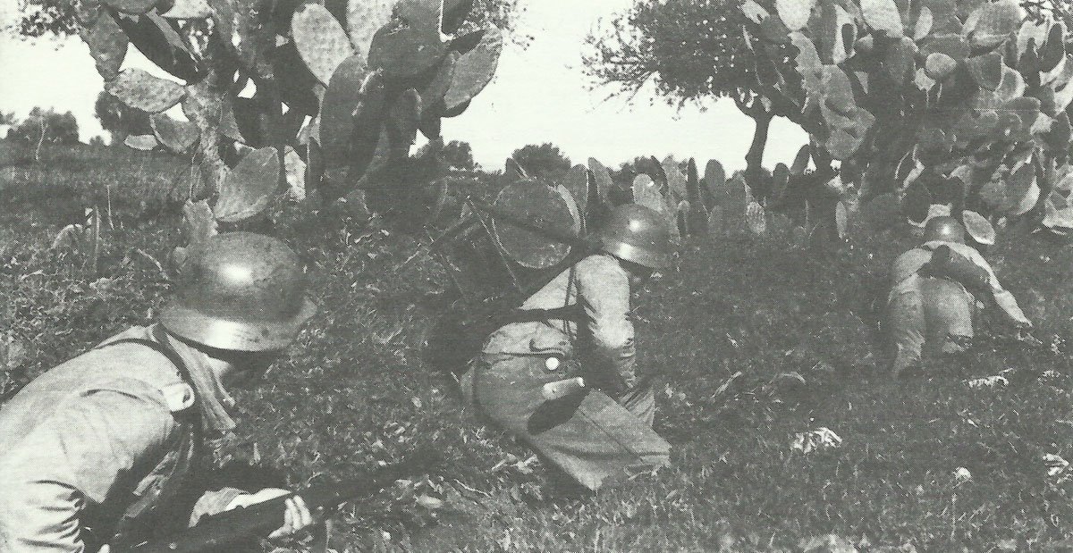 German infantry laying in line