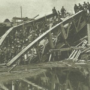 German troops cross the Marne