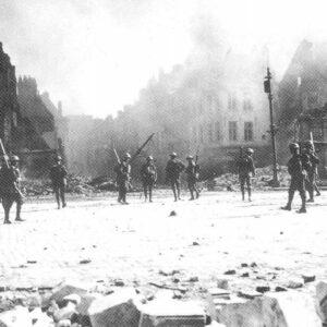 Canadian patrol enters Cambrai