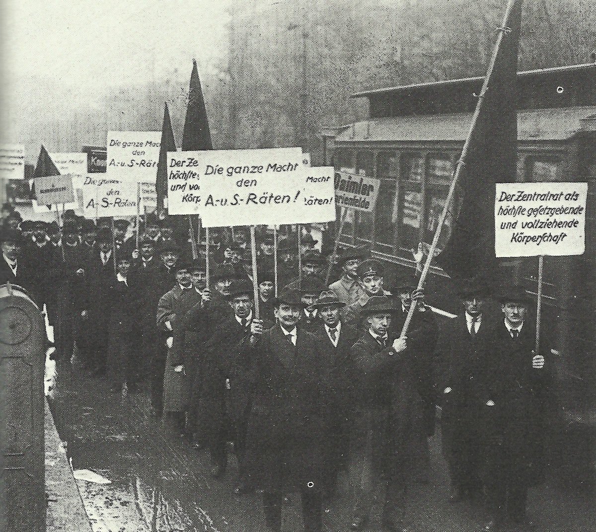 demonstration for radical Berlin workers' executive council