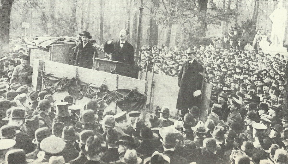 Diary January 5, 1919 30 Karl Liebknecht speaks to the people