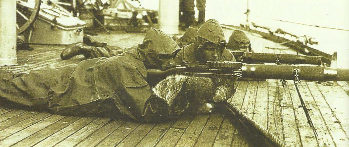 American soldiers aboard a cruiser to Arkhangelsk