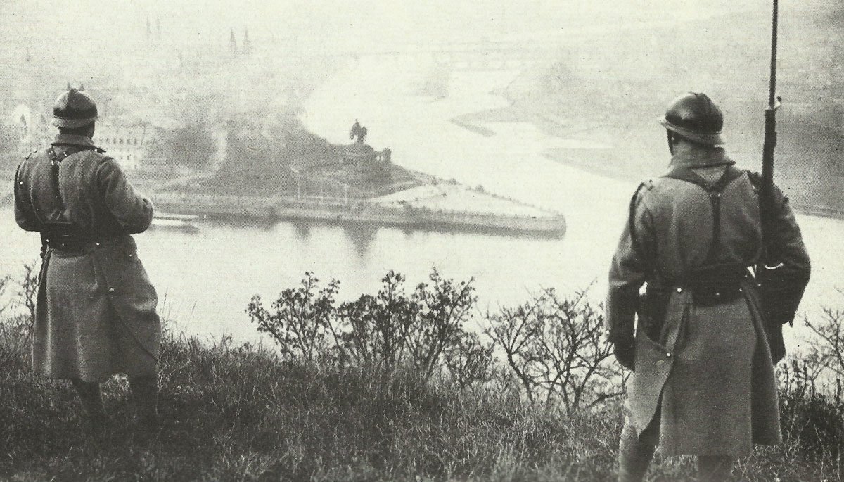 Diary January 10, 1919 12 French troops on the castle Ehrenbreitstein