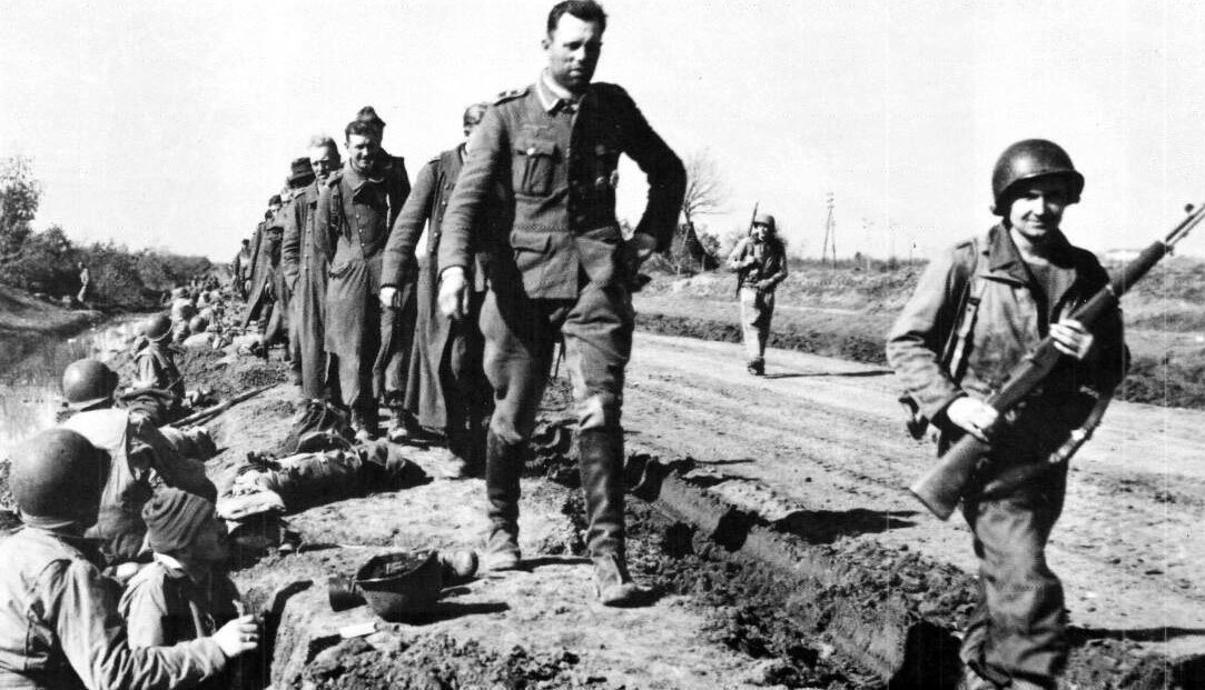 German prisoners at Anzio