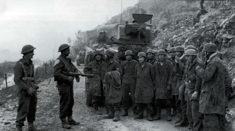 captured German Paratroopers Cassino