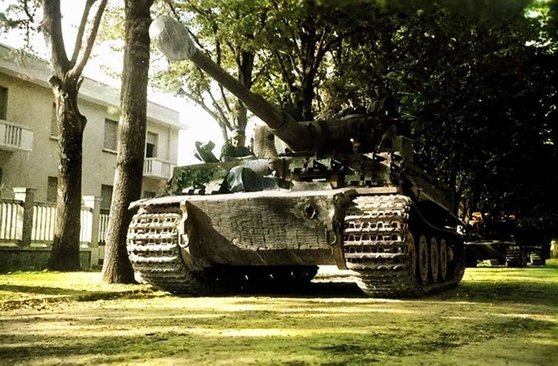 Tiger I of sPz.Abt. 502 in Argenta in Italy