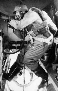 He 111 3 He 111 waist gunner