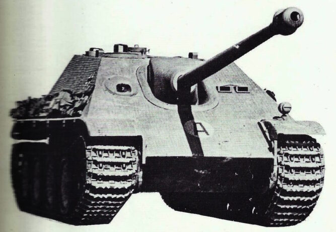 Jagdpanther frueh front