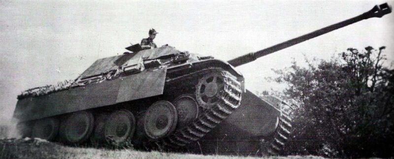 Late production Jagdpanther
