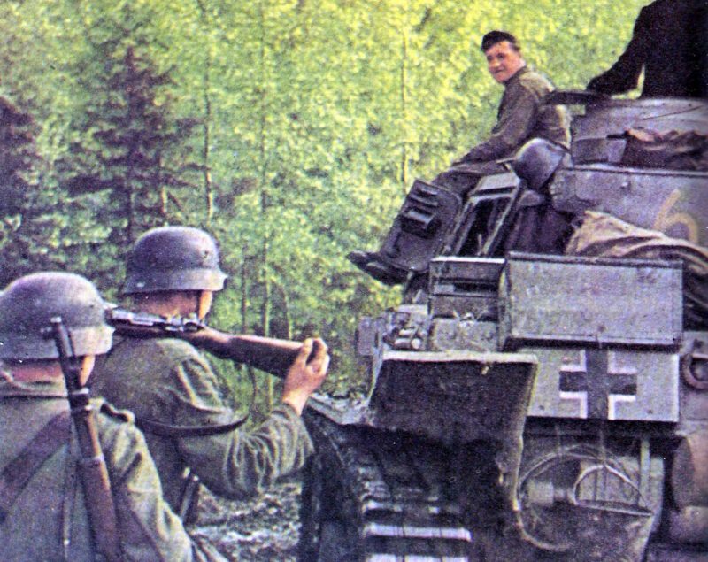 German Panzer grenadiers with a tank